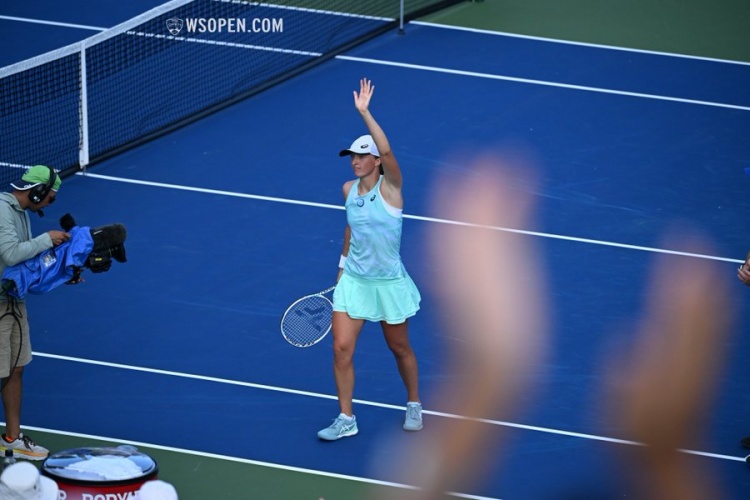 莱加内斯败 莱加内斯败