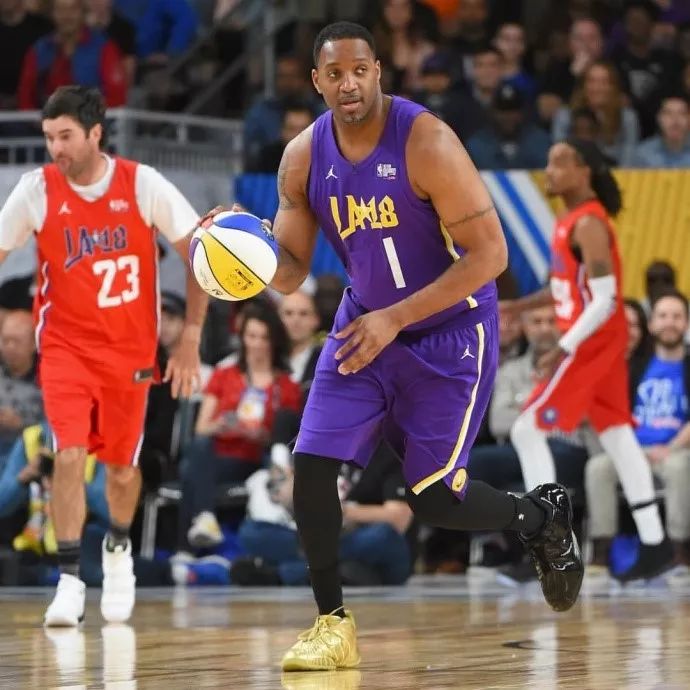 导祖巴茨 导祖巴茨